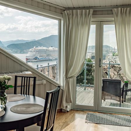 Panorama Apartment With 360 View Of The City Ålesund Esterno foto